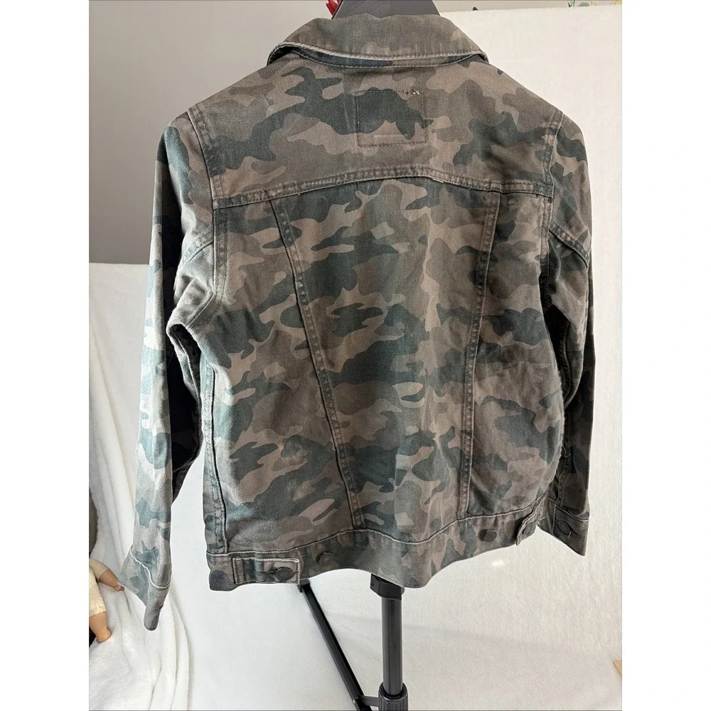 Levis‎ Trucker Jacket Youth Medium Camo Distressed Denim Boys 10-12 7747-650